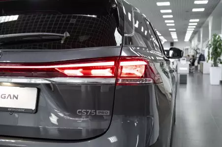 Экстерьер Changan CS75 PRO, фото 2/8
