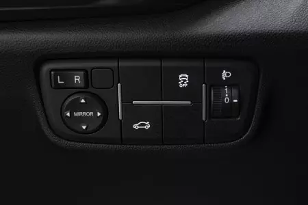 Интерьер Changan EADO plus, фото 7/17