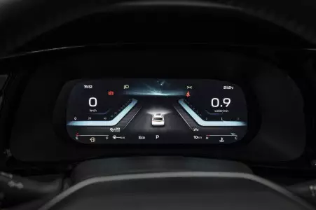 Интерьер Changan CS75 PRO, фото 1/8
